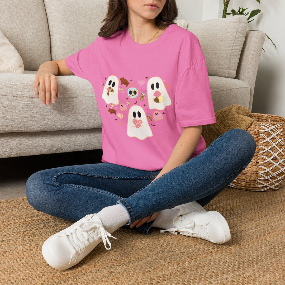 Pan Dulce Ghost - Graphic T-shirt