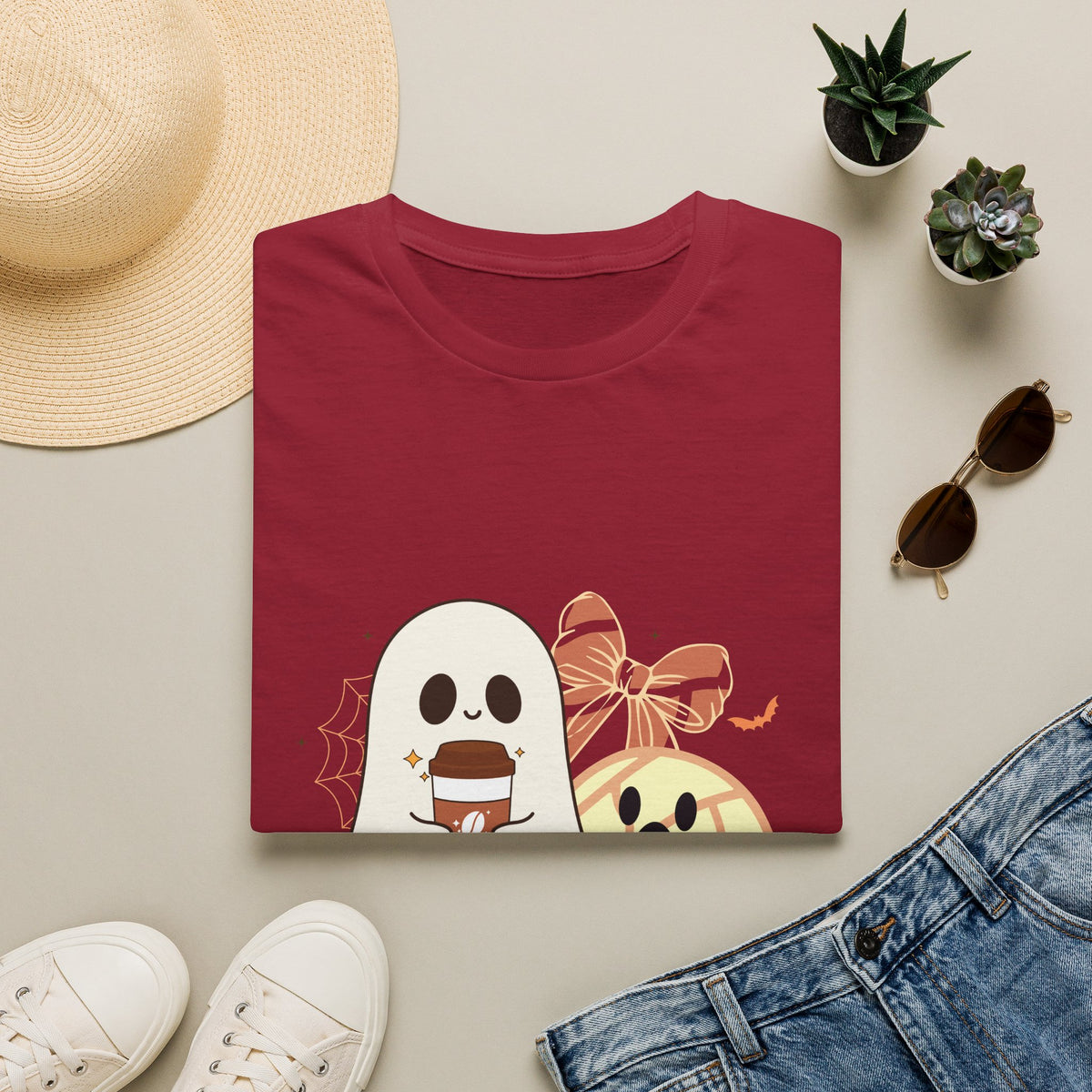 Aqui Espantan - Ghost Graphic T-shirt
