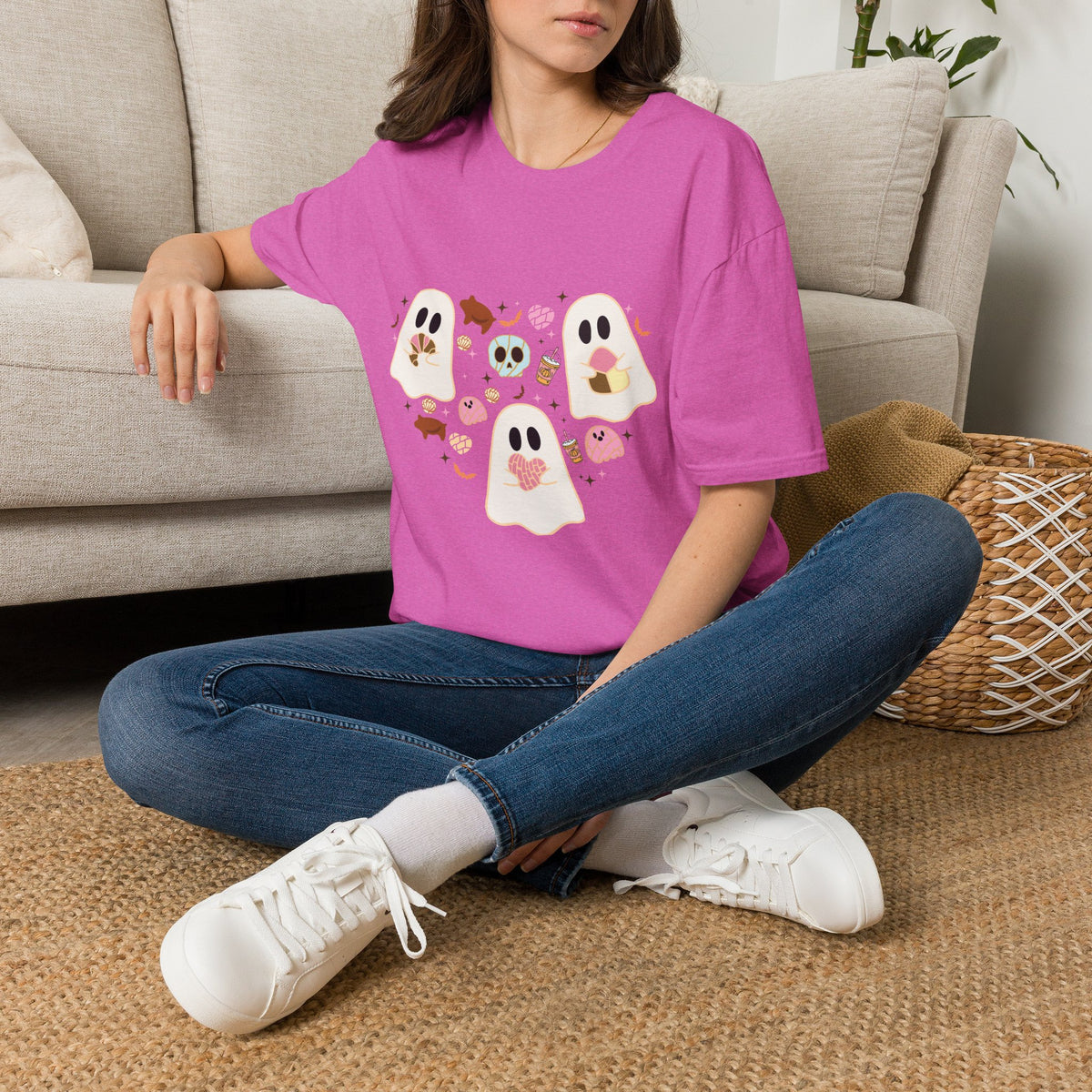 Pan Dulce Ghost - Graphic T-shirt